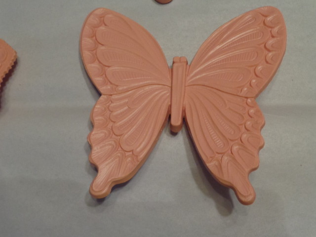 VINTAGE PINK BUTTERFLY WALL PLAQUES HOMCO DART INDUSTRIES LOT OF 3