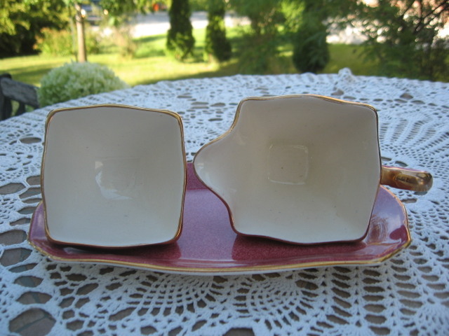 #F7 set ROYAL WINTON sugar & creamer & tray mottled pink England