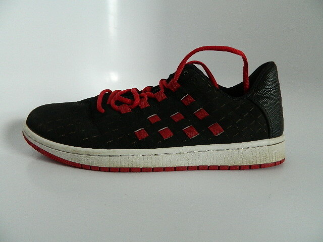 みっちー 　1001 Air Jordan Illusion Low-Top Black Red White basketball