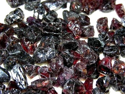 Almandine Garnet mine rough gem crystal  mixed grade Madagascar 1/4 pound lots 