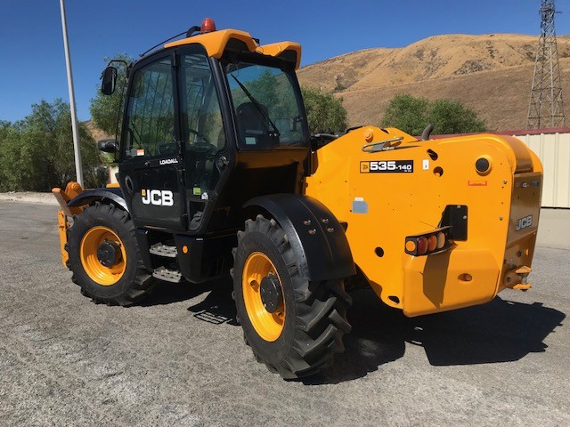 JCB LOADALL 535-140 8000 LBS 45 FT HEIGHT, AC, COMPUTER ON BOARD, LOADED CA LIFT