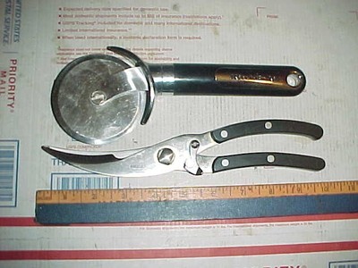 IKEA Poultry Fish Spring Loaded Kitchen Bone Shears & KitchenAid Pizza Cutter