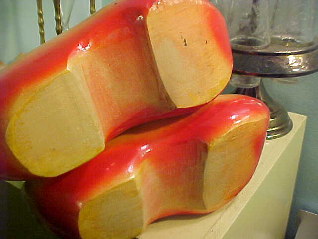 DUTCH Clogs VOLENDAM HOLLAND  WOODEN SHOES 6 Antique Hand Carved