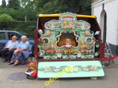 Photo 6x4 Bridge Street, Horncastle Horncastle/TF2669 De Cherub doesn  c2009
