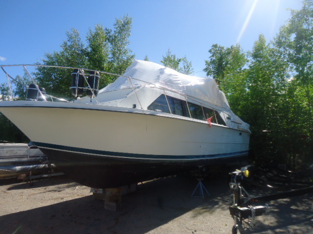 1984 33' carver marnier no trailer