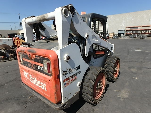BOBCAT S750