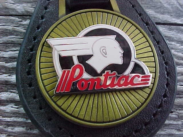 PONTIAC INDIAN CHIEF ANTIQUE GOLD LEATHER KEY FOB NOS Hi-QUALITY KEY HOLDER