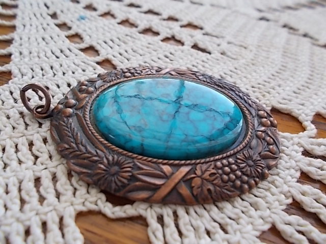 RETRO! Vintage Genuine Copper Faux Turquoise Large Oval Pendant Only ORNATE! VGC