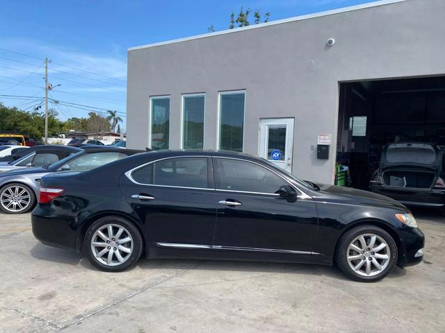 Owner 2008 Lexus LS LS 460 Sedan 4D