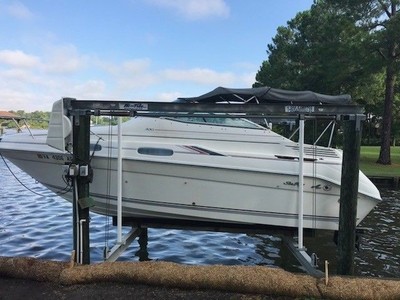 1992 Sea Ray 230 23' (AS-IS)