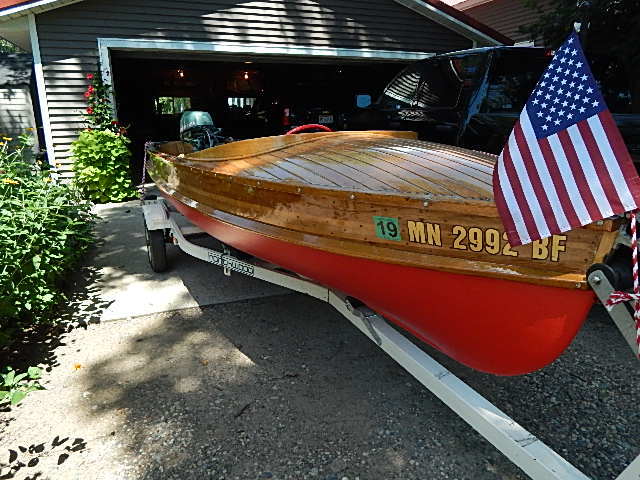 1956 MN Made Lady Of The Lakes Classic Wooden Runabout 16Ft 20 HP Water Ready