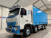 Sino Howo 371 8x4 Double Drive Curtainsider