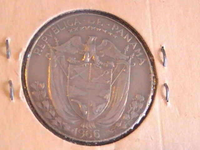 Panama 1966 Un Cuarto Balboa BU Armored Bust Coin