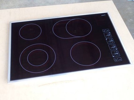 Almost New Still Under Warranty Electric Cooktop Cooktops