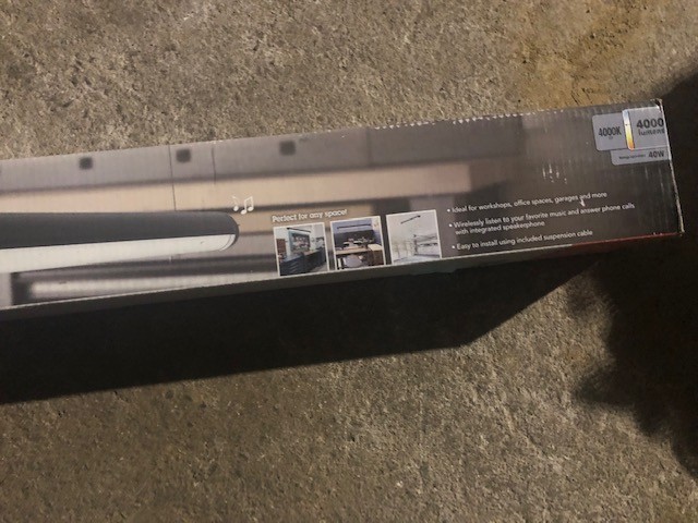 WORK LIGHT LED 4 BLUETOOTH SPEAKER WORK LIGHT BRAND NEW RETAILS 89.98