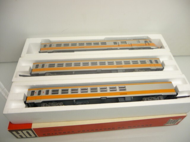 Jouef 5492 + 8611 + 5493 H0 Turbotrain Set 3-Teilig Rtg Sncf Ep. Iv UngeÃ¶Ffnet