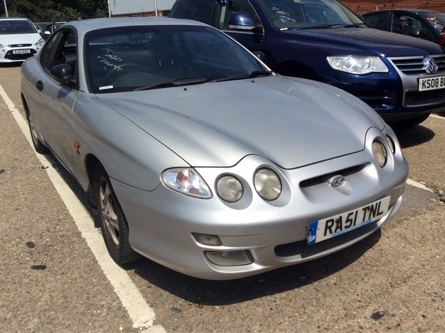 Hyundai coupe 2001