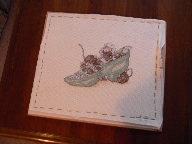 Completed Beatrix Potter Cross Stitch OLD WOMAN LIVED IN A SHOE 10x14 JCA New