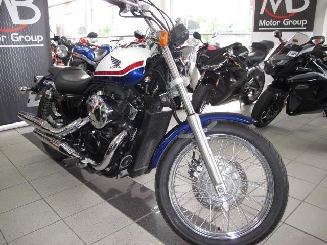 Honda sb 750