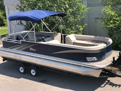 New 26 Pontoon boat.