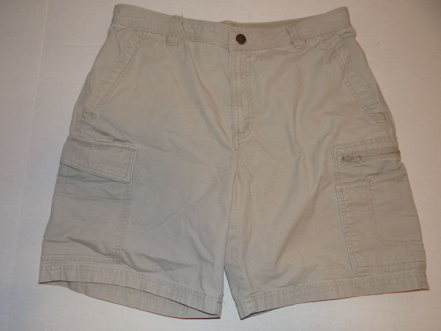 Columbia Solid Shorts for Men