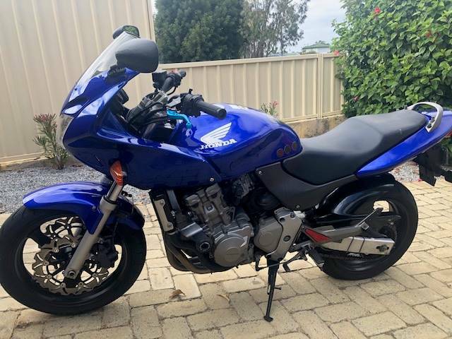 Honda hornet 2001