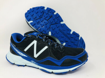 Женские беговые кроссовки New Balance 910 v3, черный/синий, 5 B(M) США