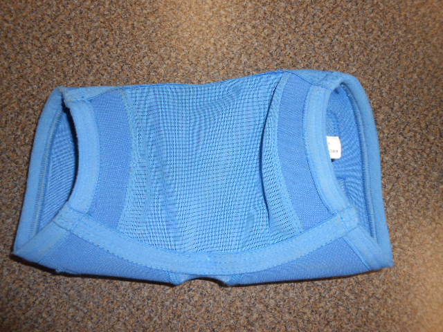 Brute blue knee pad