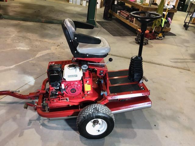 Toro Greenspro 1240 Riding Greens Rollers-2014  W/Honda Gas Engine 487 Hours