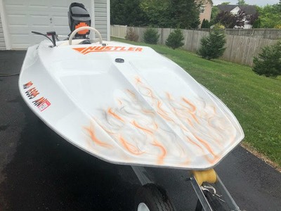 1986 Hydrostream Hustler w/ 35 hp Mercury outboard