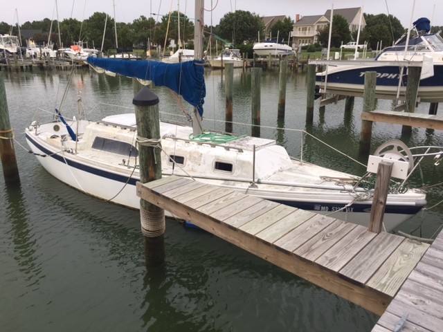 1970 Columbia 29 Sailboat, Tall Timbers Maryland | No Fees & No Reserve
