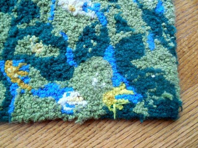 Vintage Hooked Rug Table Mat Water Lilies Hand Made Small 11 3/4