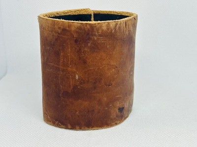Smoky Mountain Black Bear Hand Tooled Leather DRINK KOOZIE Weathered Handmade TN