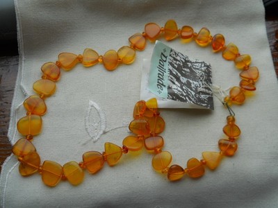 RARE VINTAGE,1990 NEW OLD STOCK, LATVIAN NECKLACE, NAT AMBER, 25