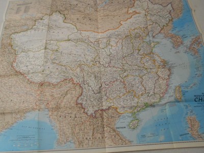 1980  MAP OF THE PEOPLES OF CHINA  NATIONAL GEOGRAPHIC (22)