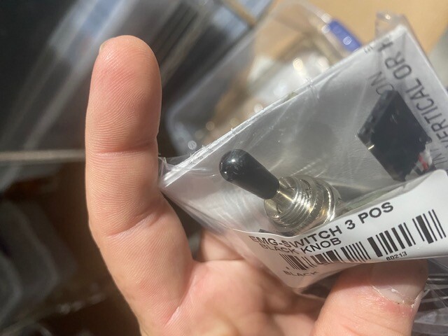EMG 3 POS POSITION CHROME GIBSON STYLE TOGGLE SWITCH B289 BLACK TIP ( SCRATCHES)