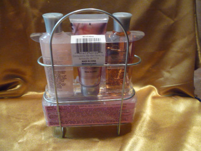 Bath Gift Set Floral Breeze Blooming Cherry Blossom 6 Piece (NEW)