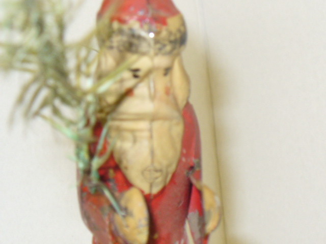 GUNTHERMANN TIN HAND=PAINTED, WIND UP FLYING SANTA