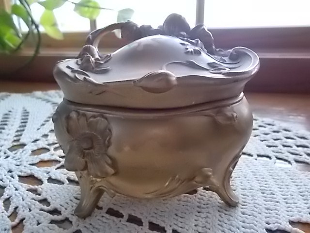 Antique Vintage Art Nouveau Deco Gold Jewelry Casket Trinket Box Floral AS IS!