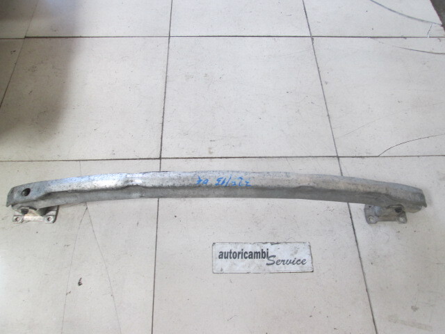 8200010164 Croix Pare-Chocs Renault Megan Sw 1.9 D 88kw 6m 5p (2004)