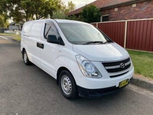 FOR SALE HYUNDAI ILOAD 2012 AUTOMATIC ONLY 165,000 KM  Cars, Vans