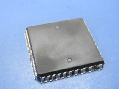NEC  UPD65804GD-032-LML Qty of 3 per Lot Integrated circuit