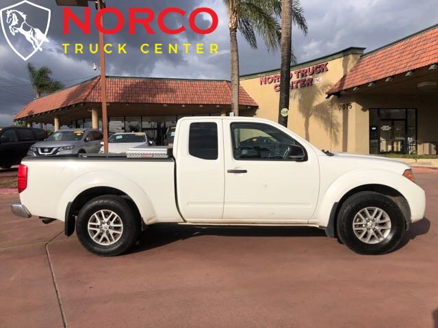 2019 Nissan Frontier SV V6 Extended Cab Short Bed 91003 Miles Glacier White  4.0