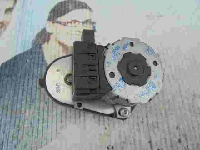 Stellmotor Heizung Bmw E38 E39 8391380 8 391 380 Behr 0282908 704z52 Fr3