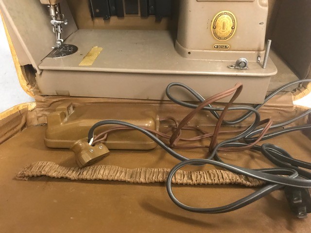Singer 301A Sewing Machine