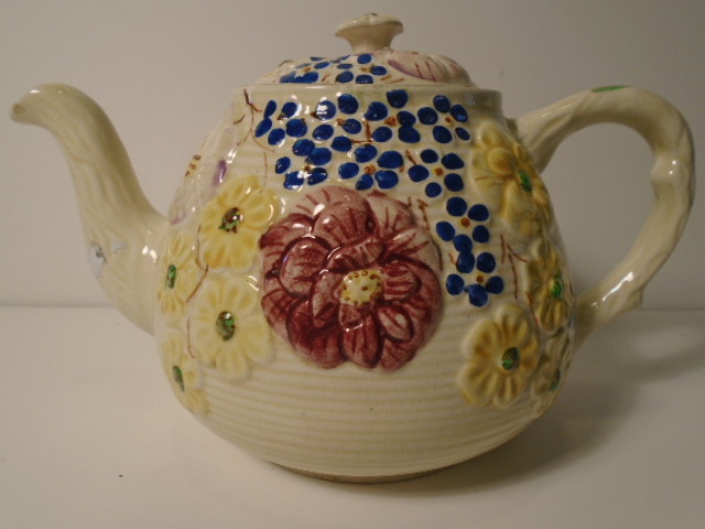 Antique Sadler Tea Pot England Raised Floral on Ribbed Pot Nice