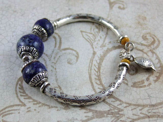 Handmade Thai Sterling Silver With 3 PCS, Blue Lapis Beads Bracelet - 60mm.