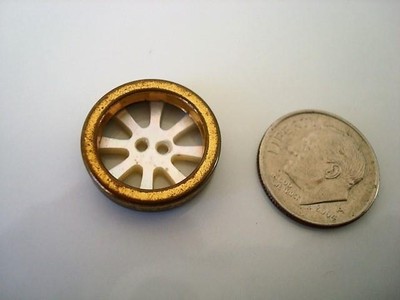 Vtg. Brass Tone and Mother of Pearl MOP Shell Sew Through Wheel Button 11/16 In