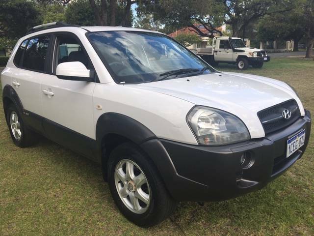 Hyundai tucson v6