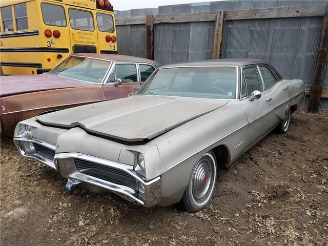 1967 Pontiac Catalina 4 Door Sedan